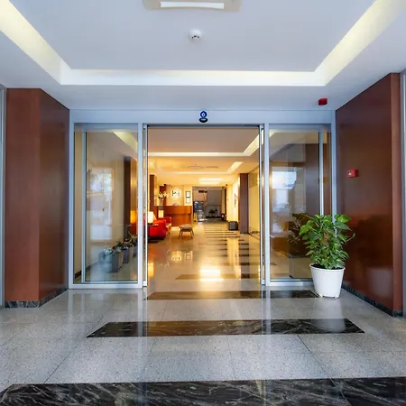 Heykel Aparthotel 4*