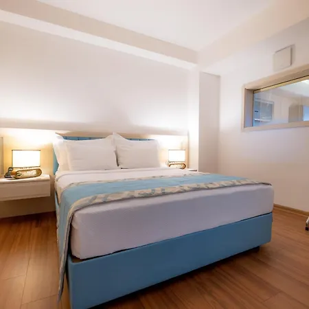 Heykel Aparthotel 4*
